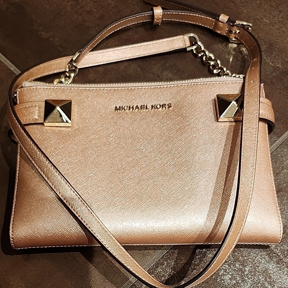 Michael Kors Rose Gold Crossbody Bag - Picture 5 of 5